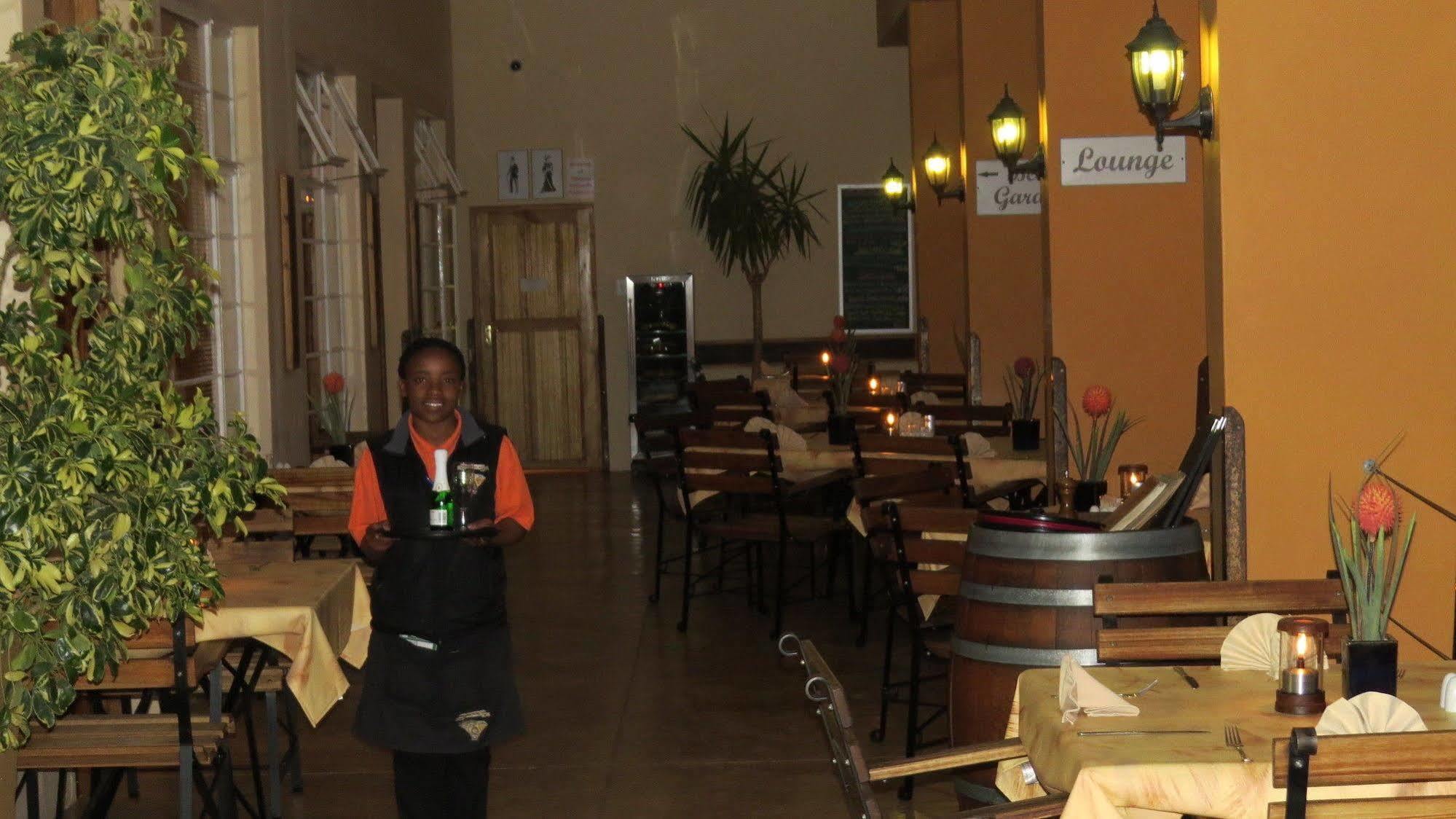 Bahnhof Hotel آوس المظهر الخارجي الصورة